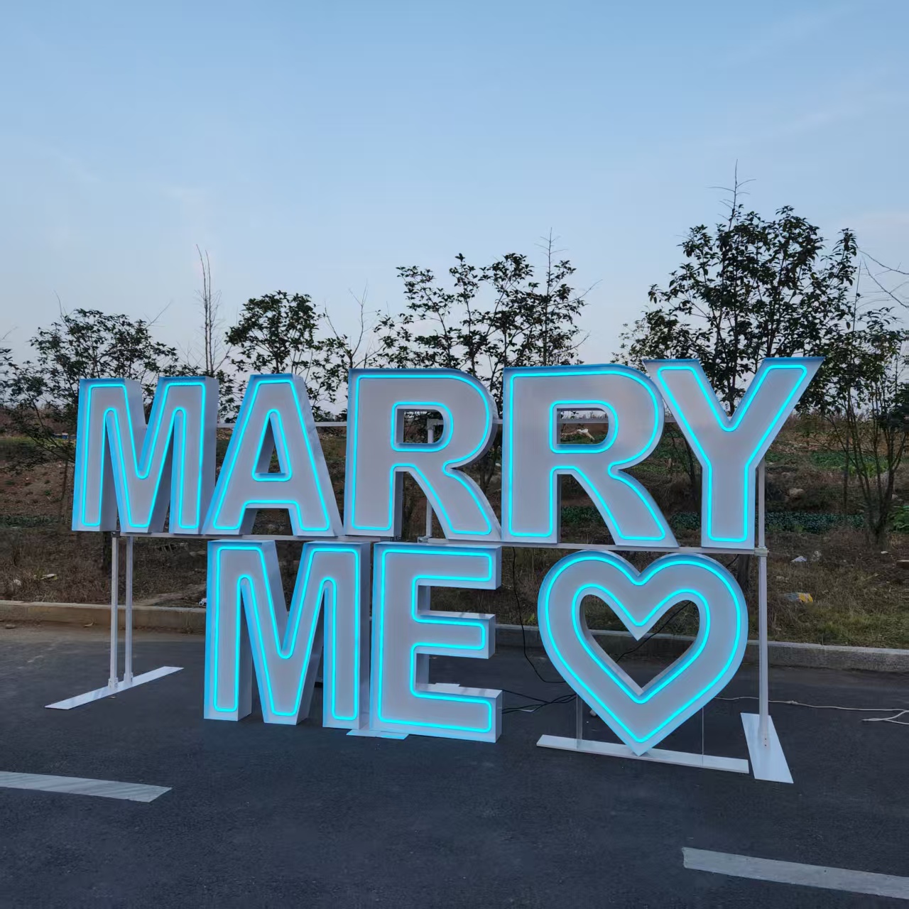 MARRY ME 메탈 RGB LED 네온 간판, 3피트 - Event Party Supply Rental 리뷰 및 가격